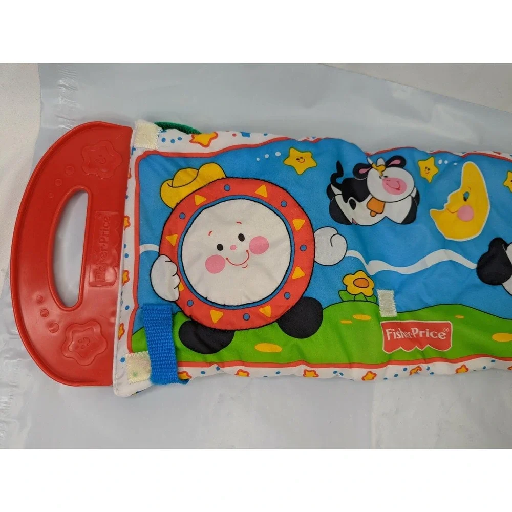 Fisher Price 1082 Take‎ Along Mini Play Quilt Stuffed Toy